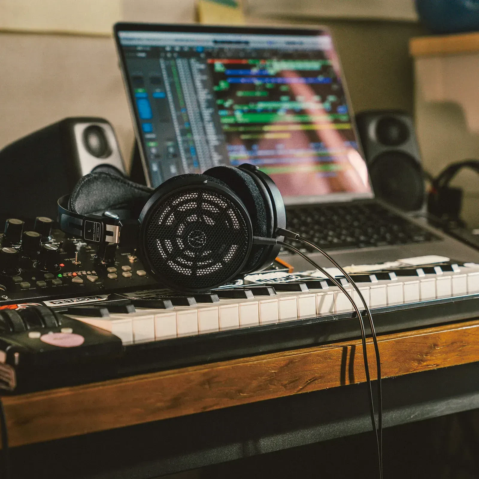 Изображение №7