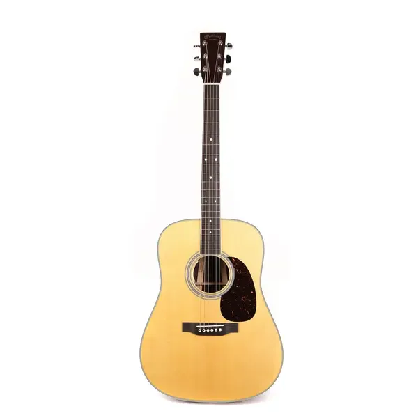 Электроакустическая гитара Martin D-35E Dreadnought Acoustic-Electric Natural