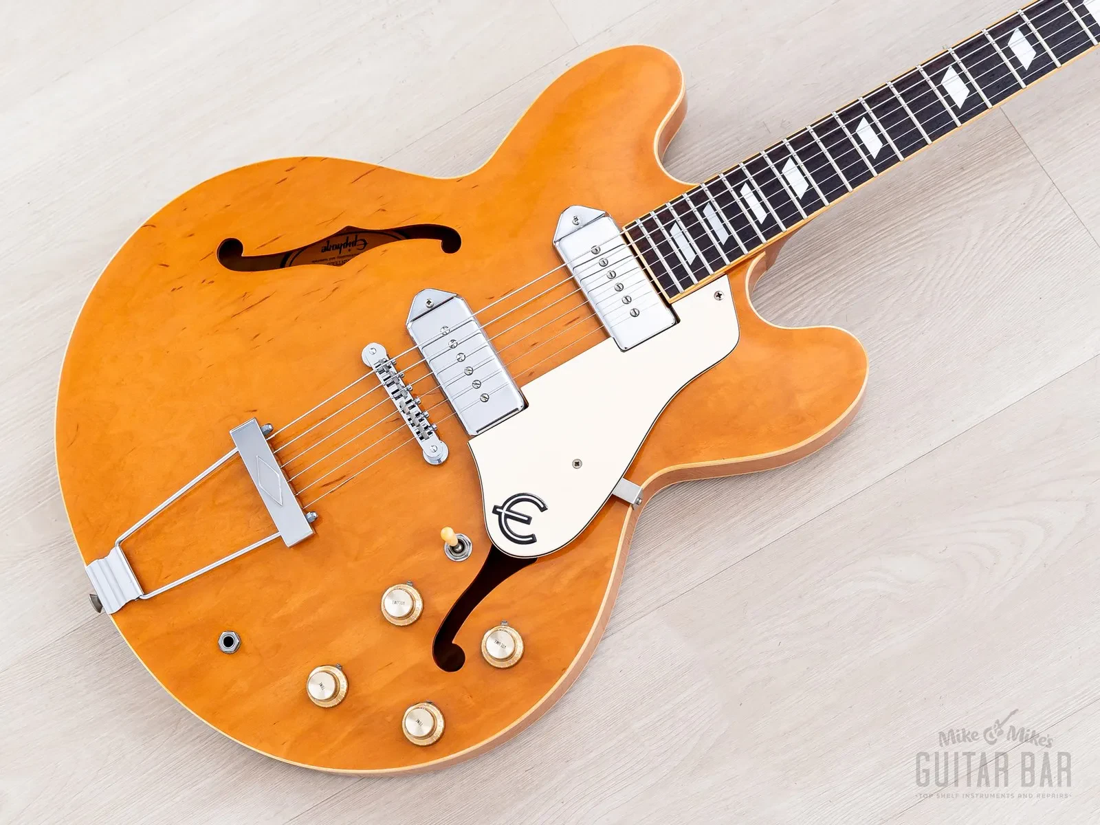1995 Epiphone Casino Hollowbody Guitar Natural Revolution, Peerless