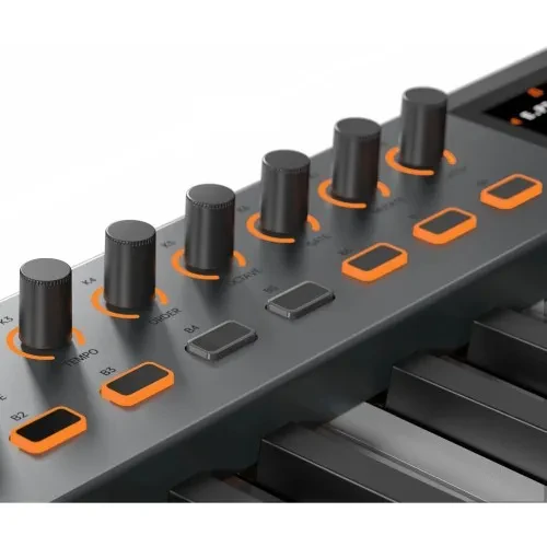 Изображение №6