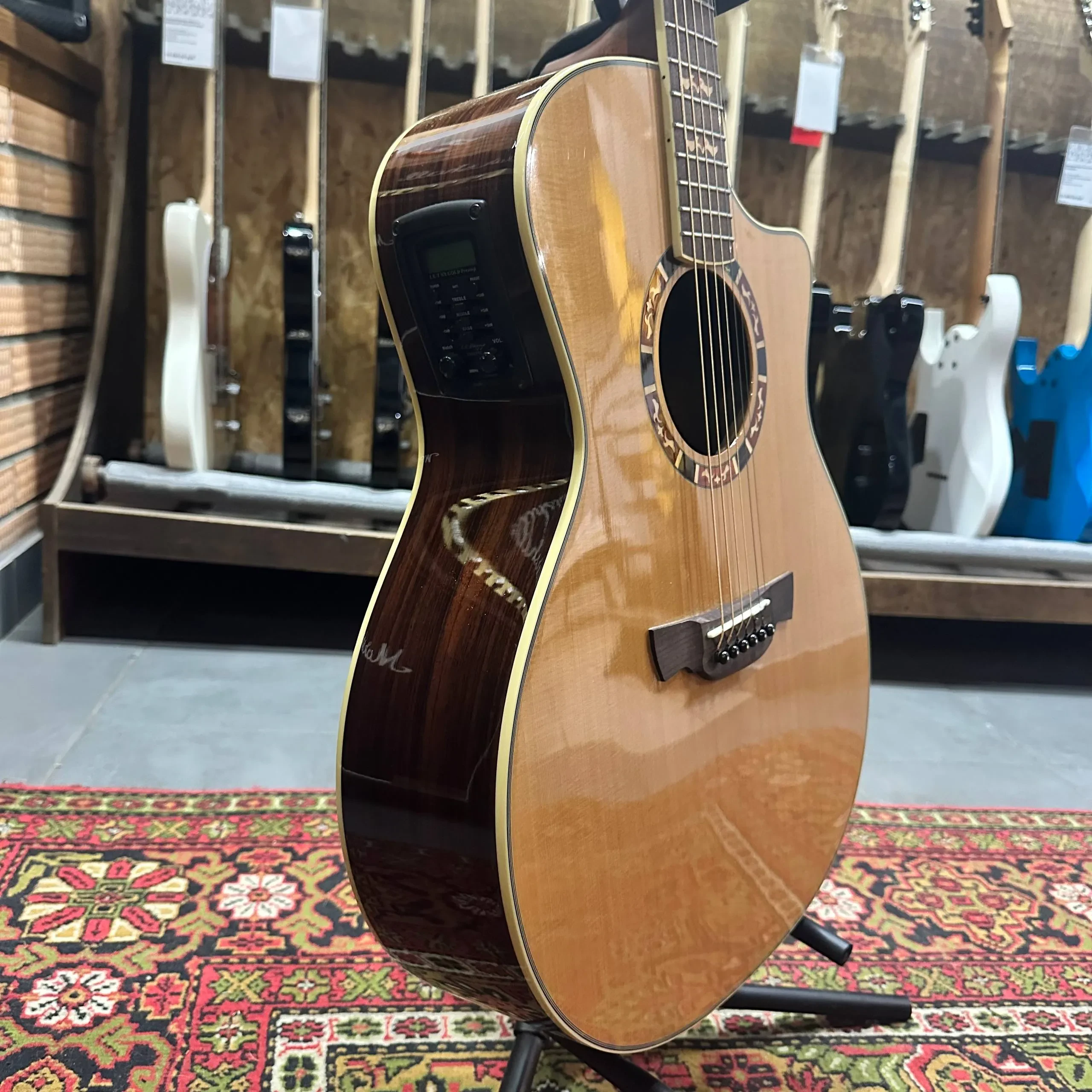 Изображение №2