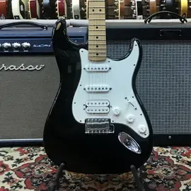 Электрогитара Fender Stratocaster Standard HSS Black Mexico 2009