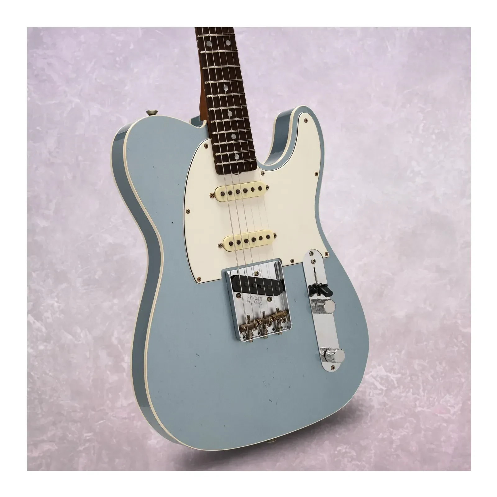 Fender Limited Edition Hotshot Tele Journeyman Relic (Aged Blue Ice Metallic)