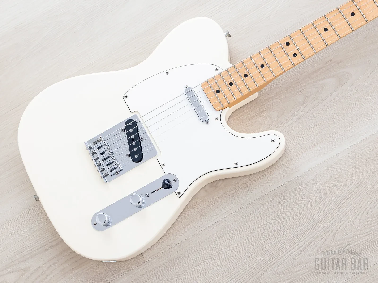 1999 Fender Standard Telecaster Arctic White MIM