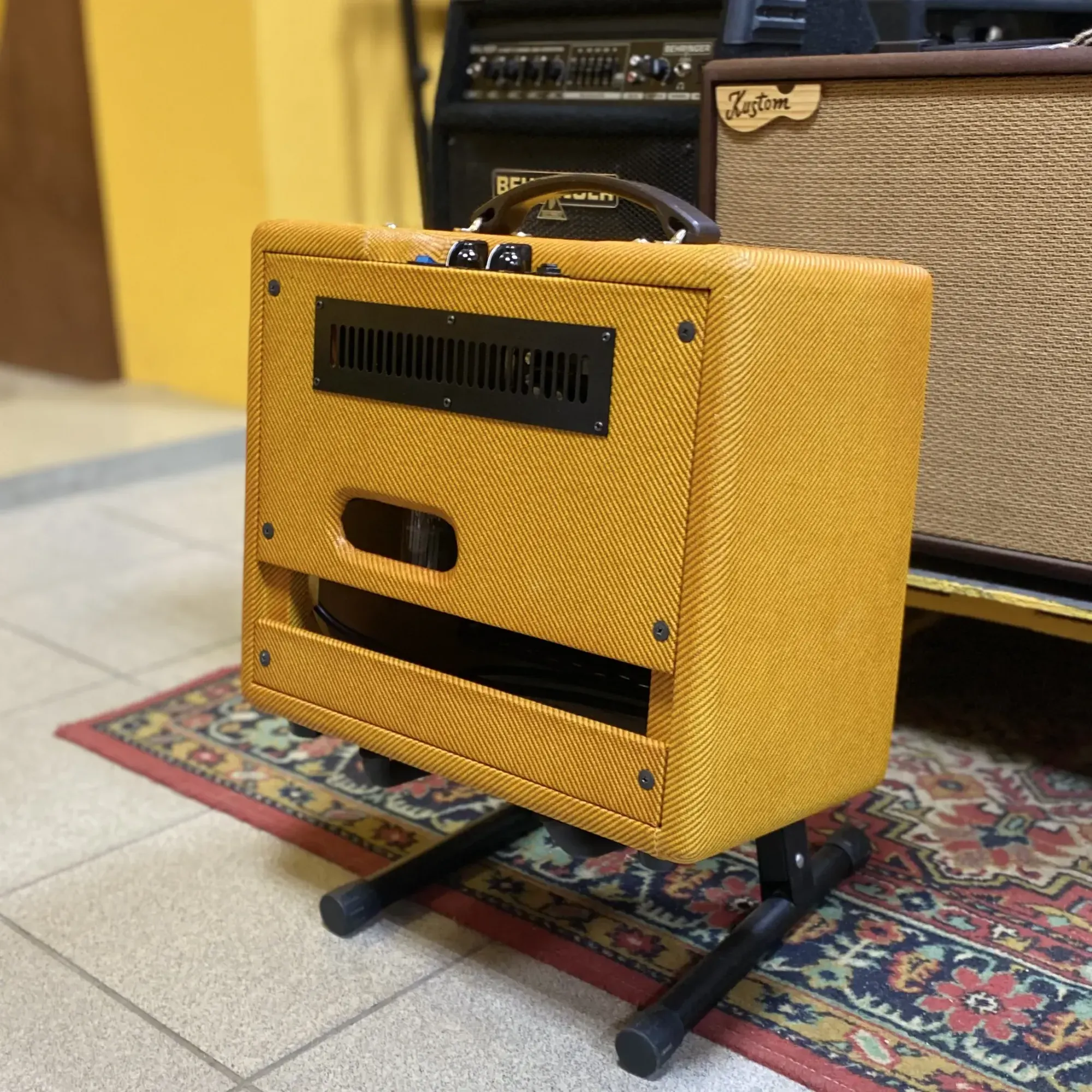 Изображение №8