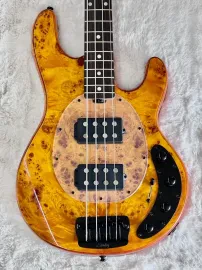 Б/У Бас-гитара Sterling by Music Man Stingray HH 4-струнная янтарный цвет