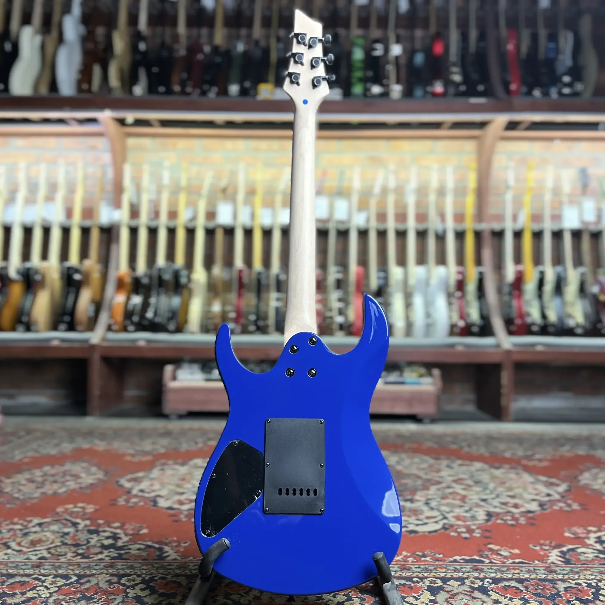 Изображение №7