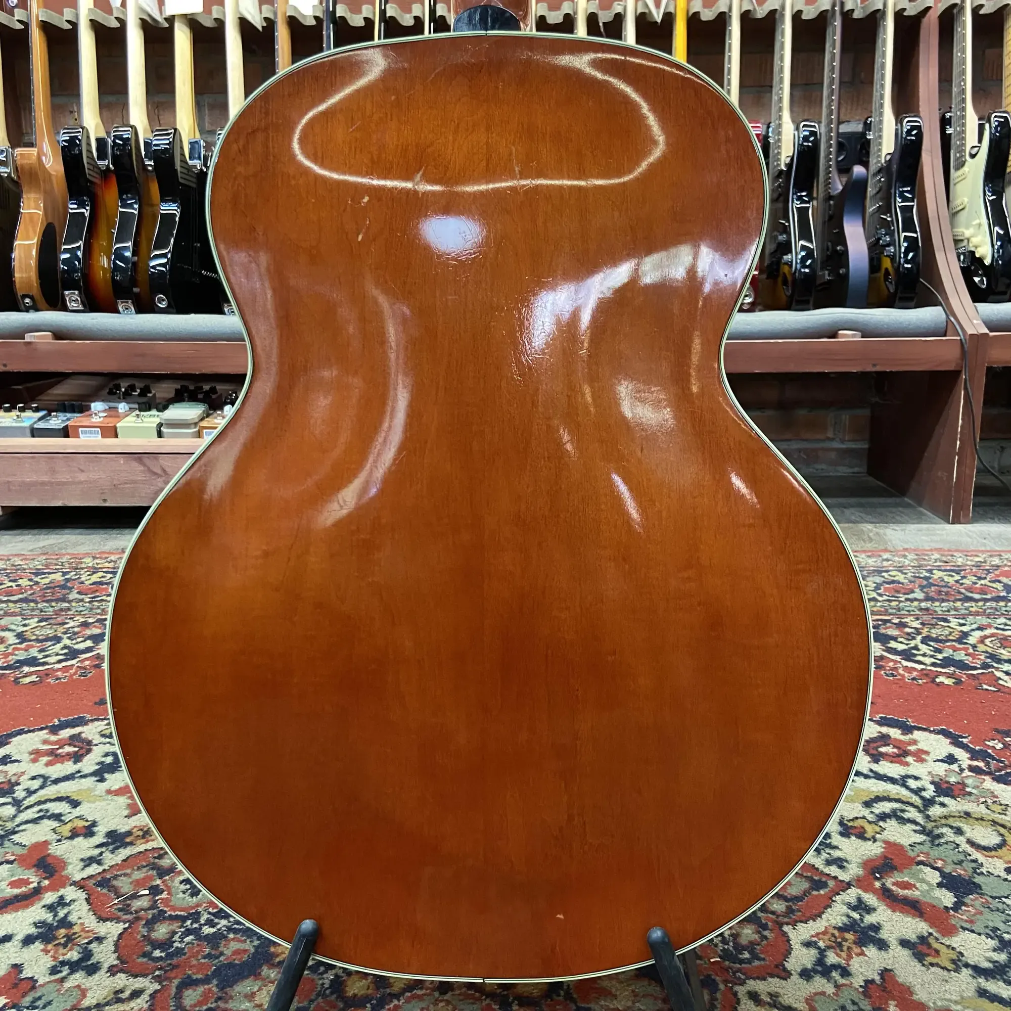 Изображение №4