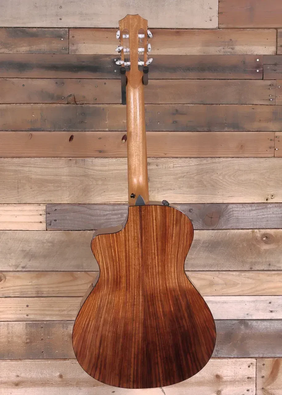 Изображение №5