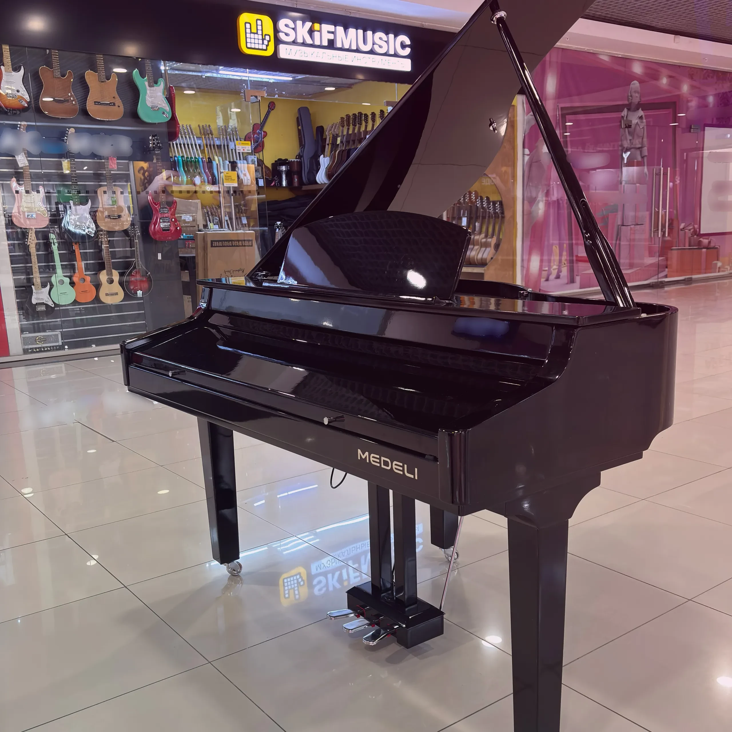 Изображение №9