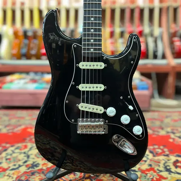 Электрогитара Fender Stratocaster Deluxe SSS Black Mexico 2006