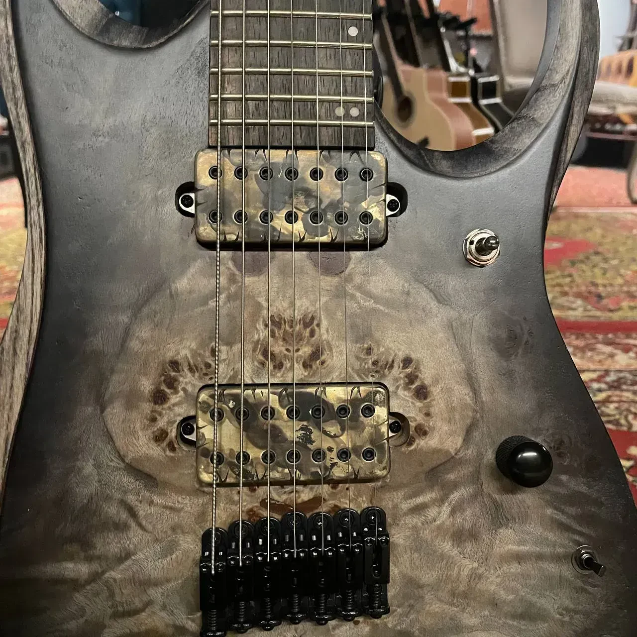 Изображение №11