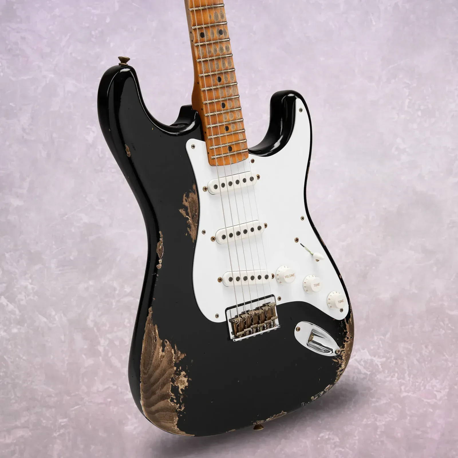 Fender Custom Shop Limited Edition 1954 Hardtail Stratocaster Heavy Relic Blac