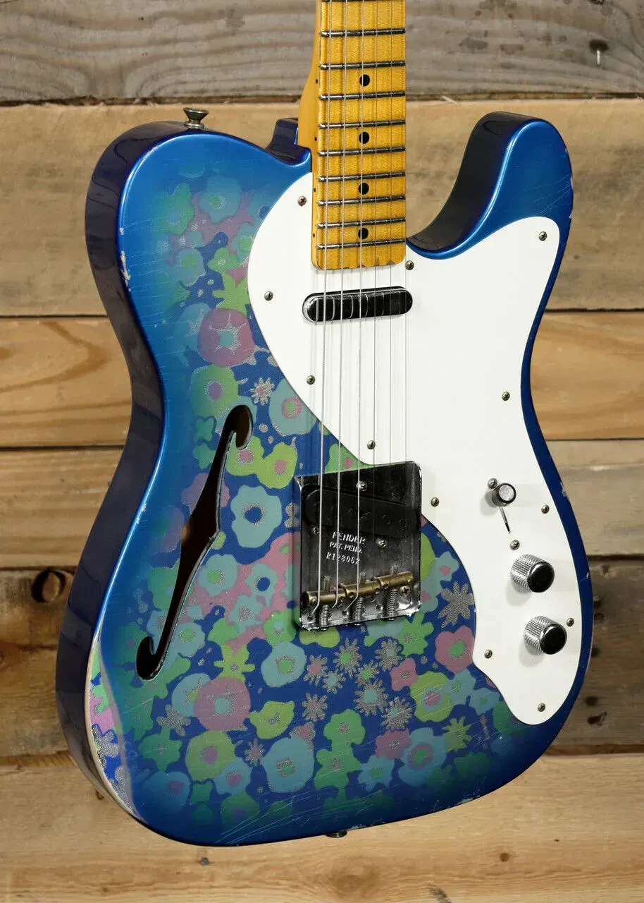 Электрогитара Fender Custom Shop F22 LTD 50s Thinline Relic Aged Blue Floral с кейсом