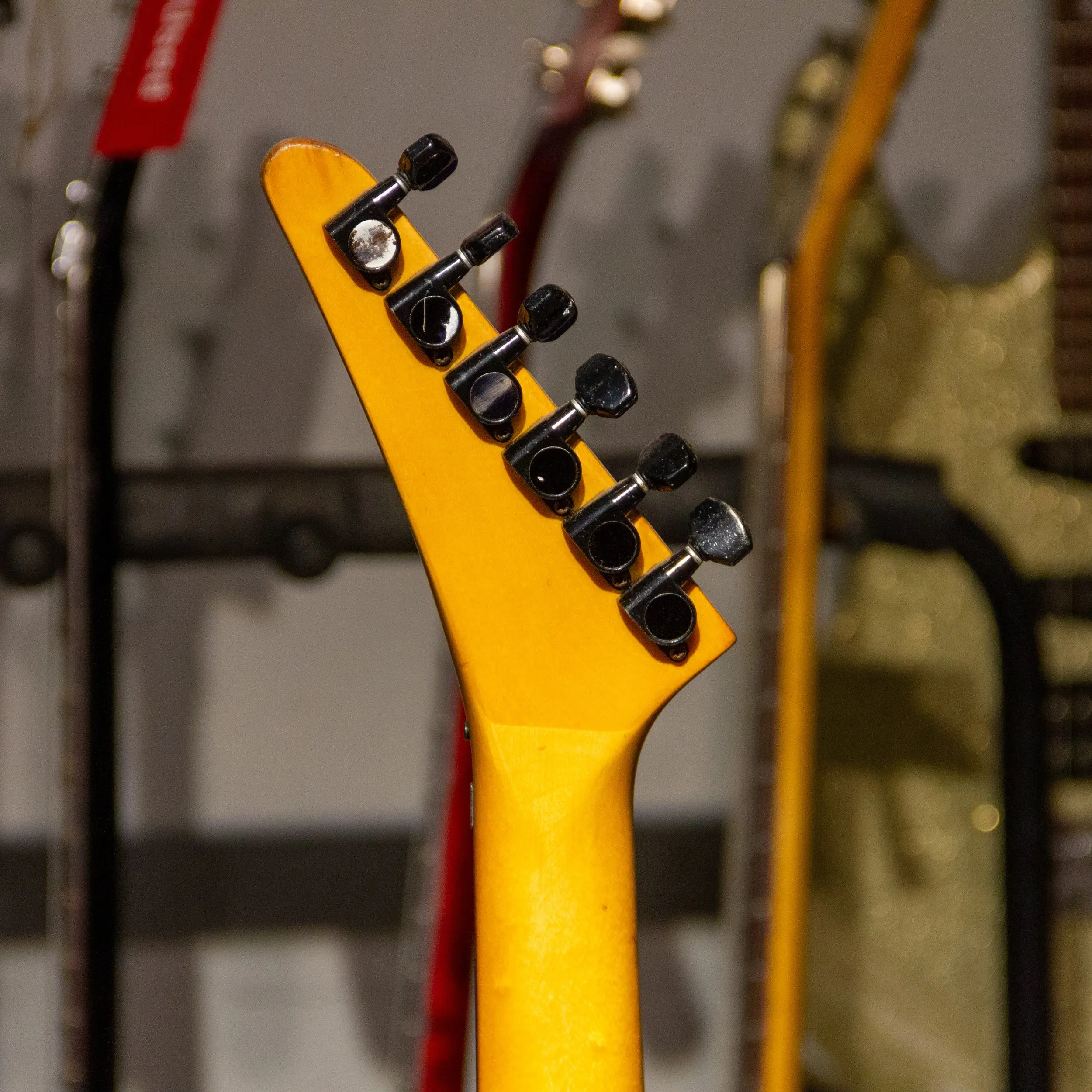 Изображение №9