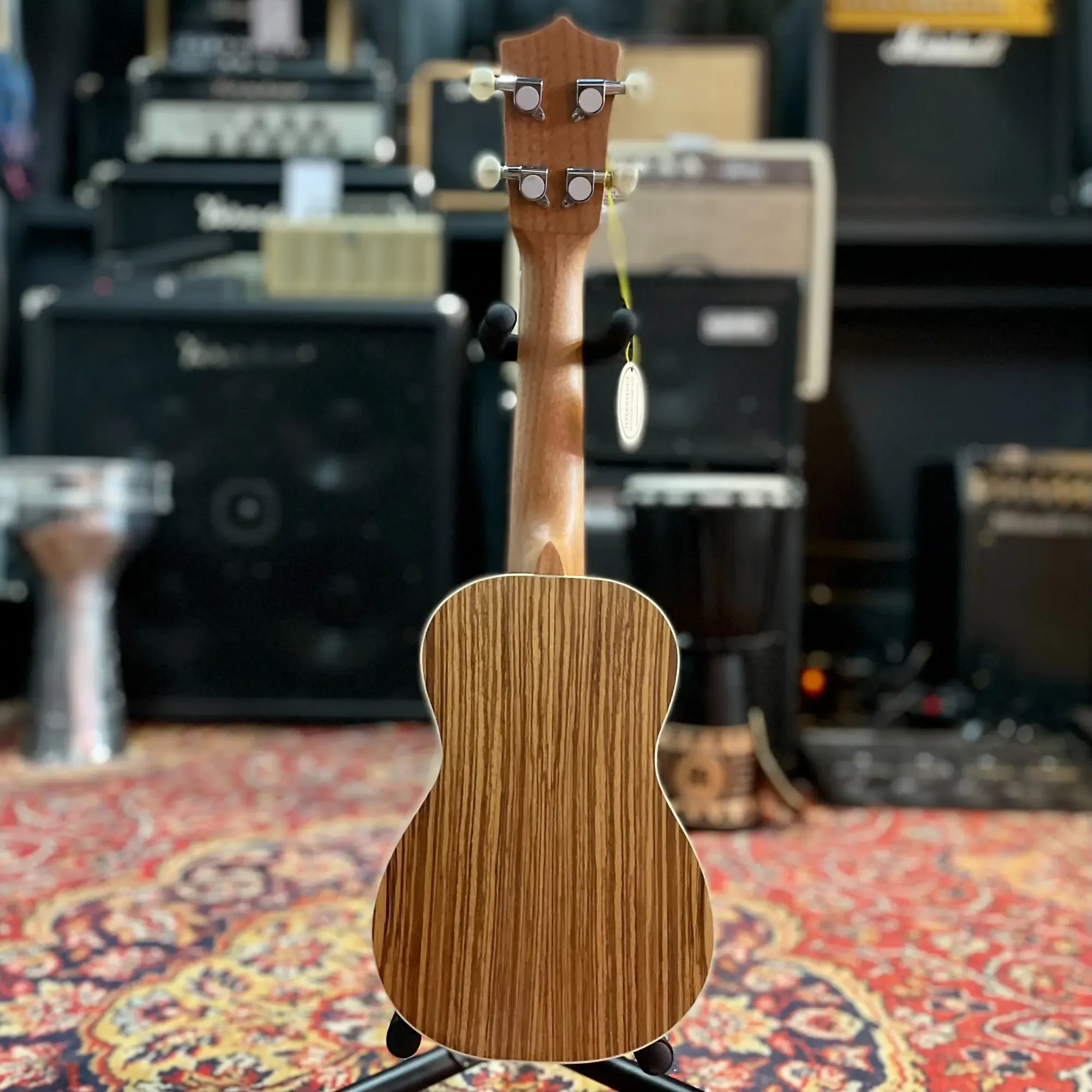 Изображение №6