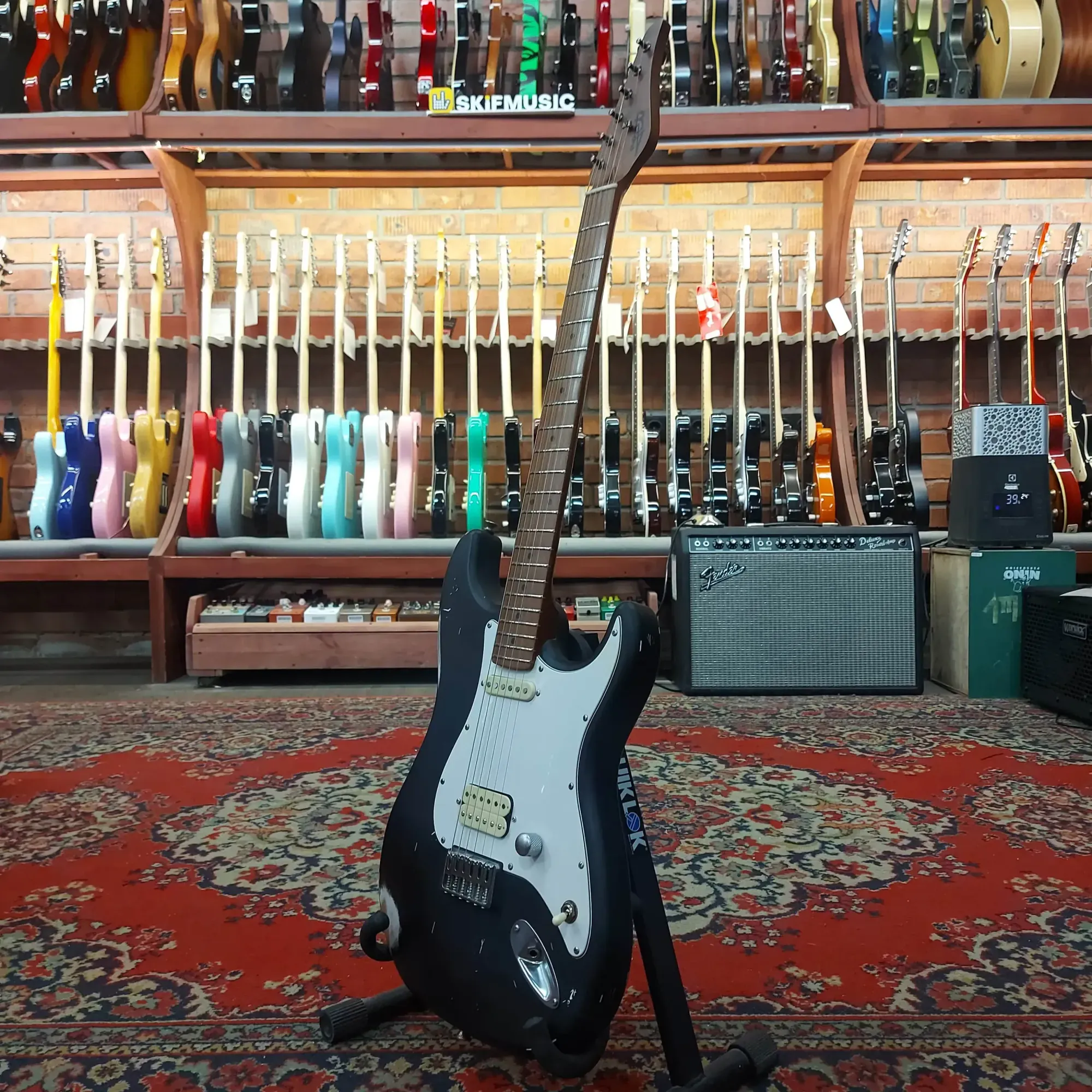 Изображение №5