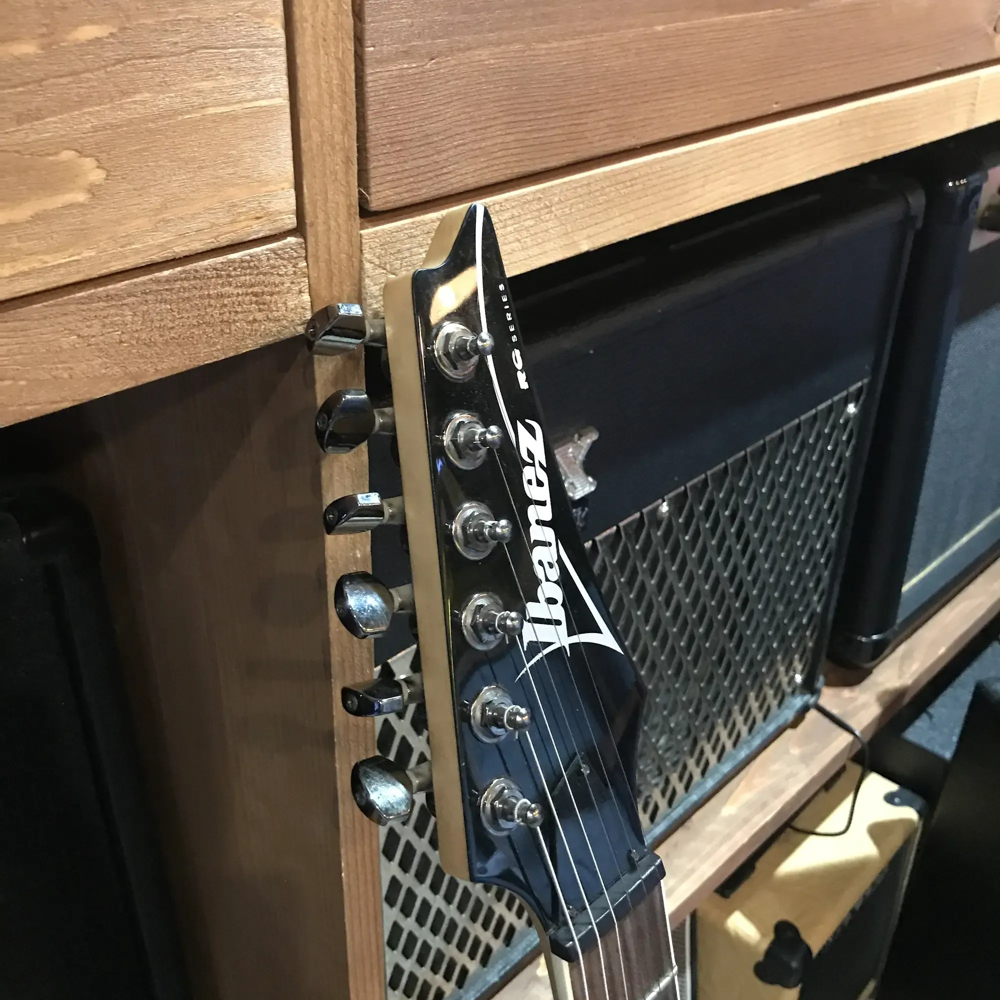 Изображение №5