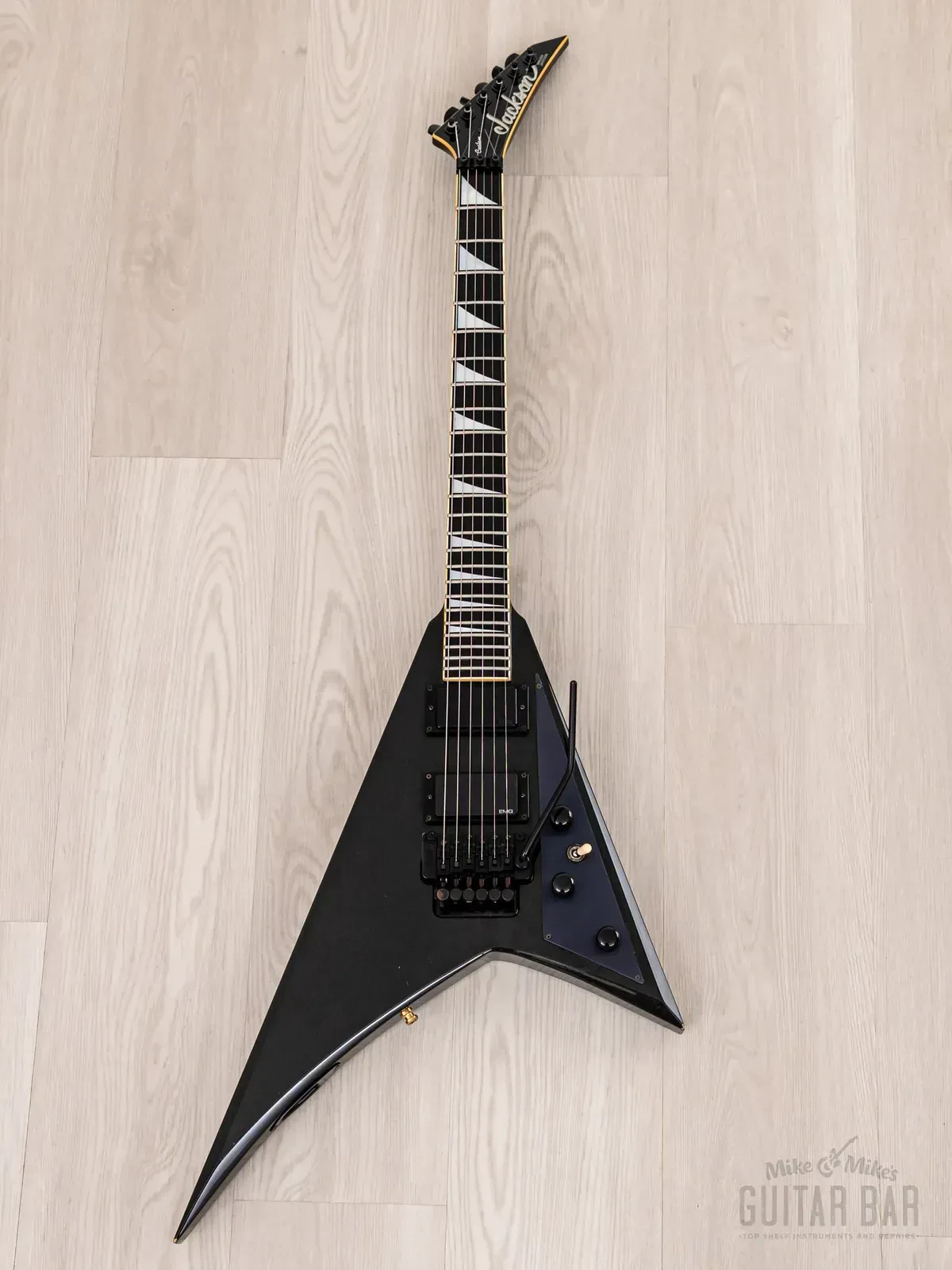 Электрогитара Grover Jackson Randy Rhoads Custom V HH Metallic Black w/case Japan 1991