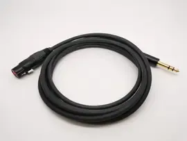 Коммутационный кабель ZZcable E7-XLR-F-JB-0100-0 1м