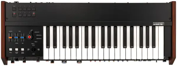 Синтезатор Korg MINIKORG-700FS