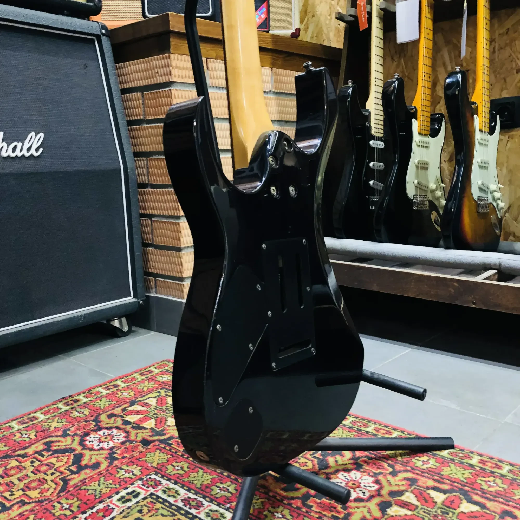 Изображение №11