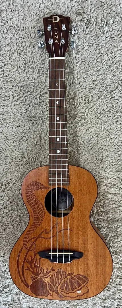 Luna UKE PEARL T EL Tenor Mahogany Acoustic Electric Ukulele w/Seahorse Design