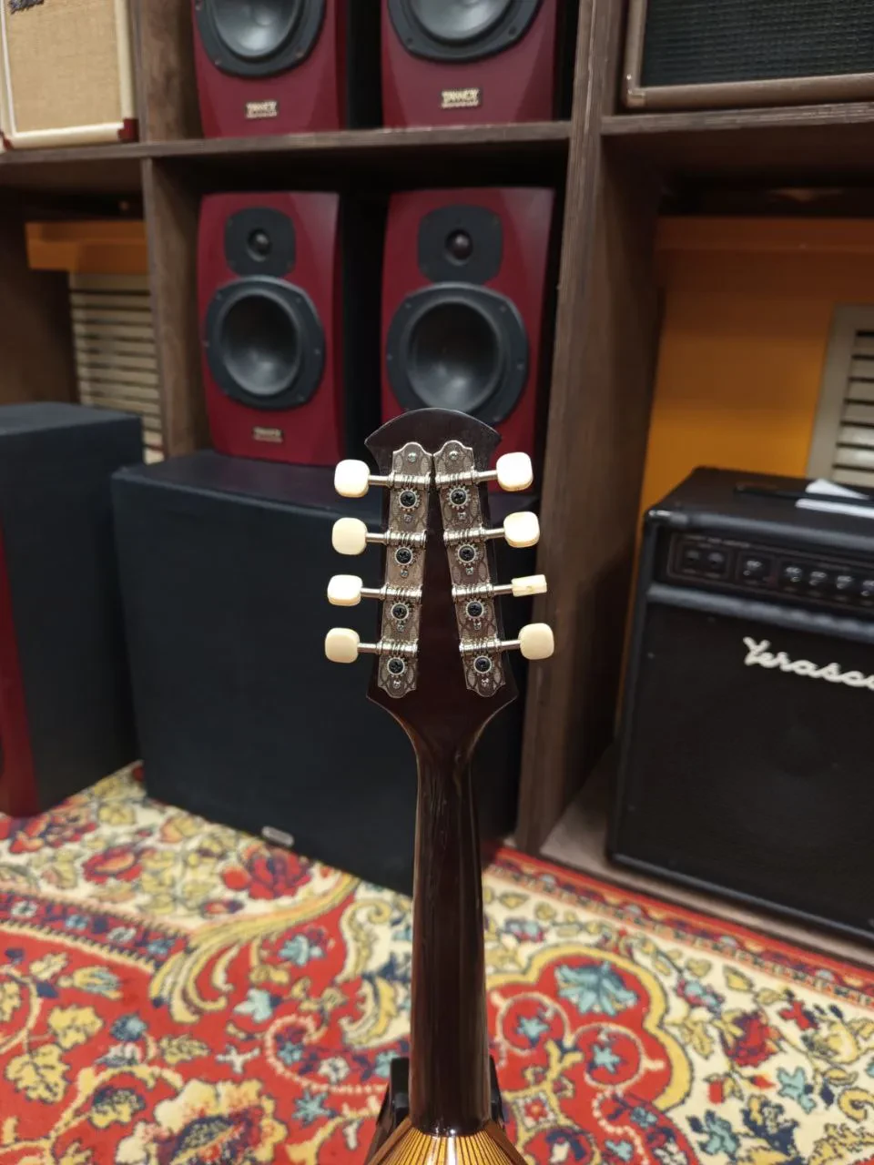 Изображение №6