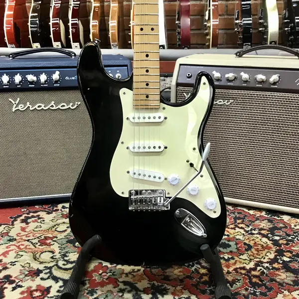 Электрогитара Peavey Predator SSS Black w/gigbag USA 1994