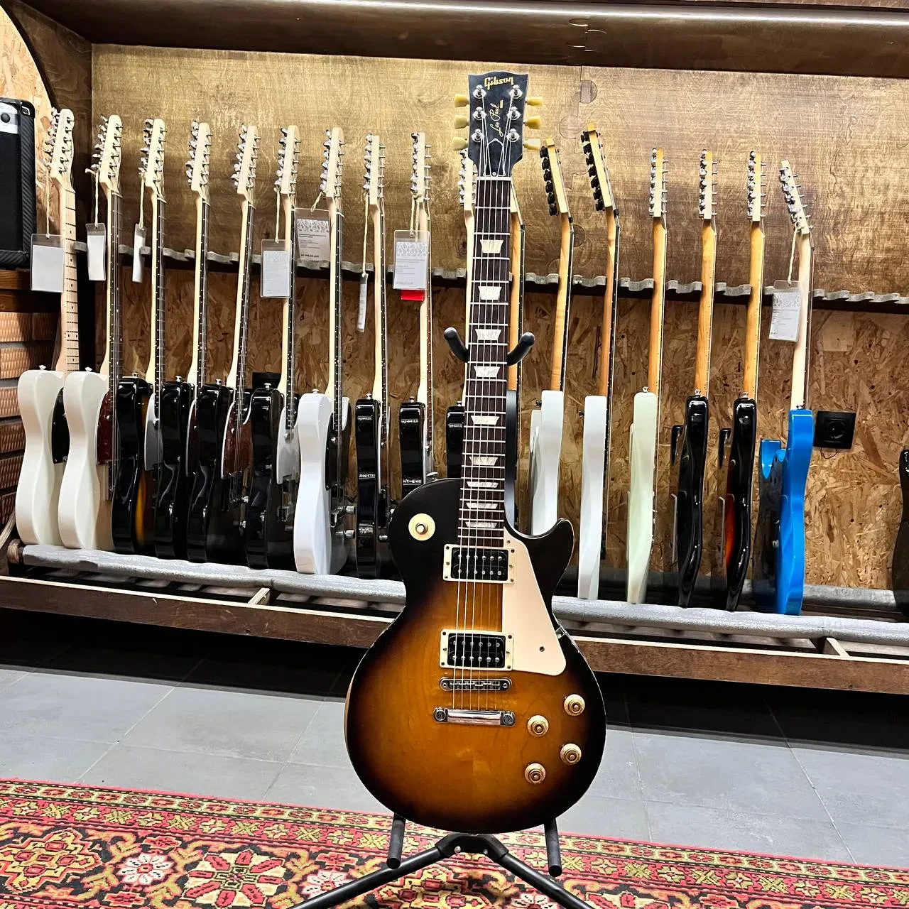 Изображение №4