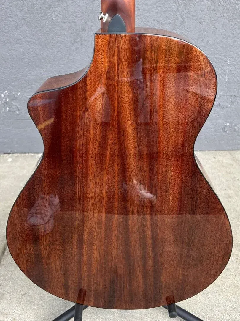 Изображение №6