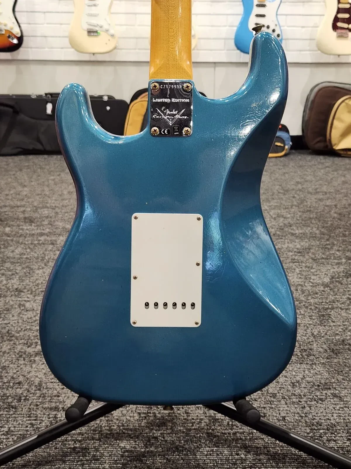 Изображение №5