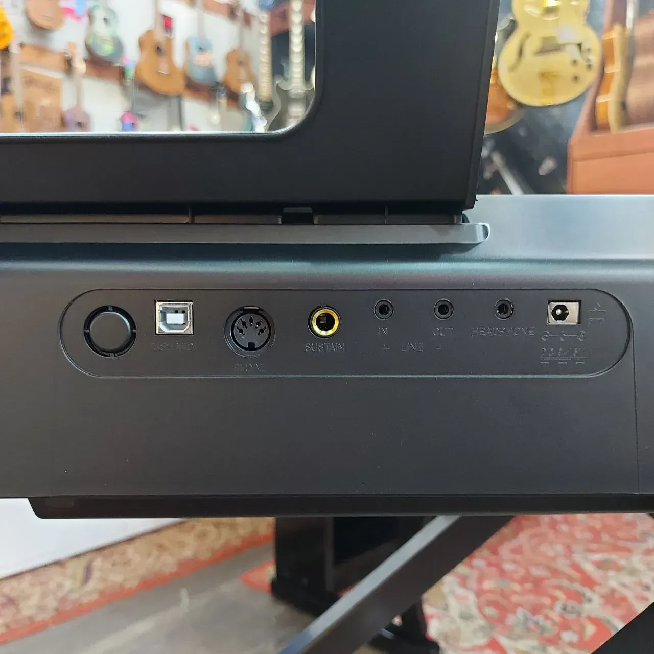 Изображение №6