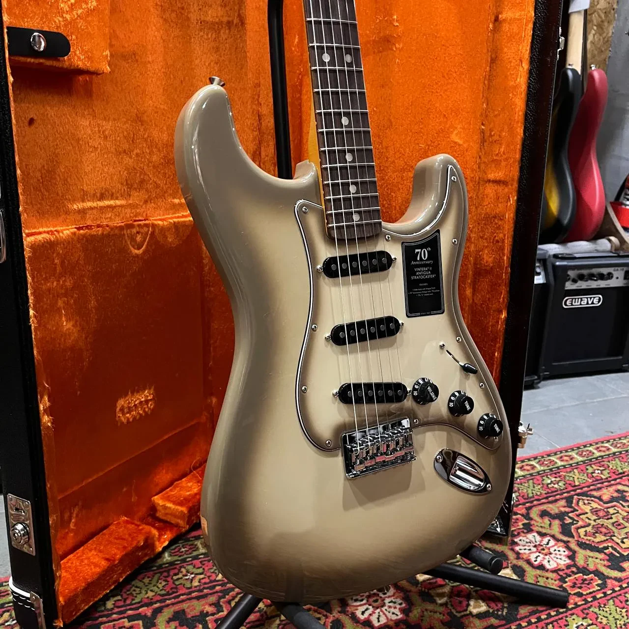 Изображение №4