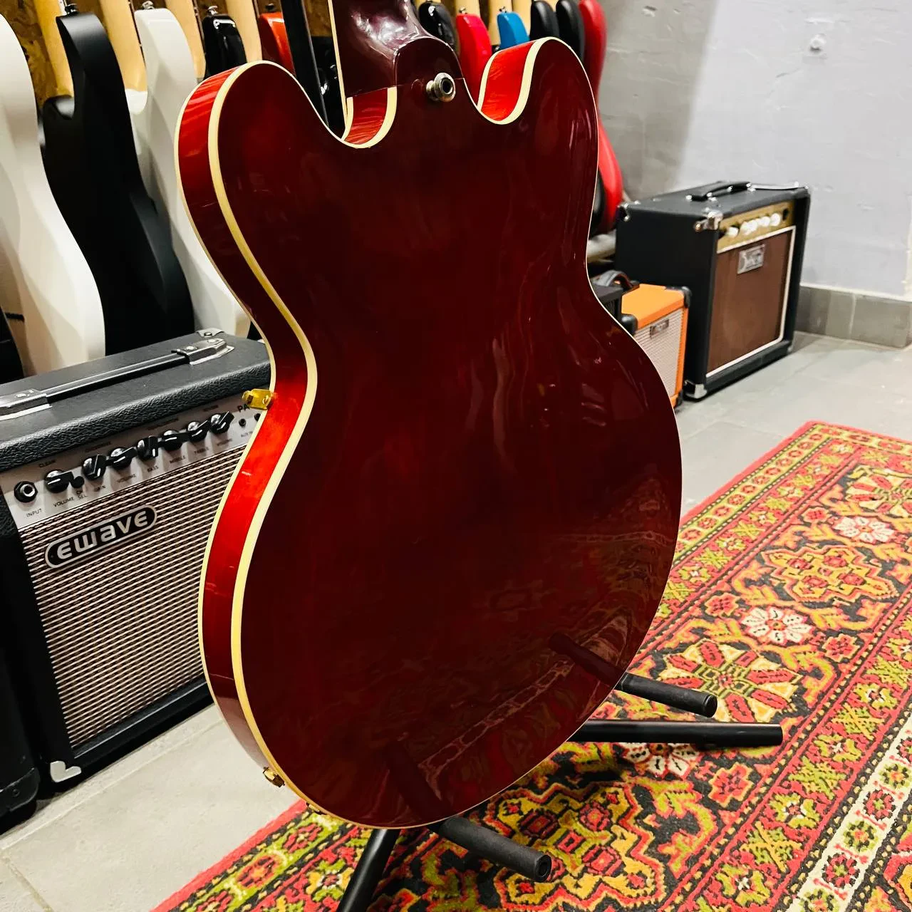 Изображение №9