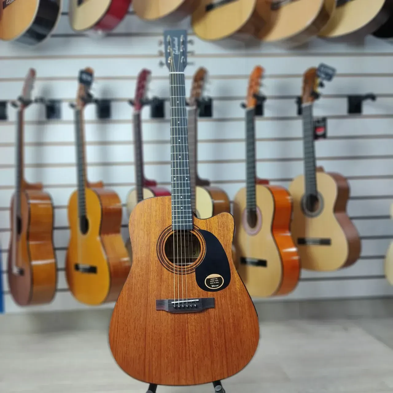 Электроакустическая гитара Takavood T2DC GT 3