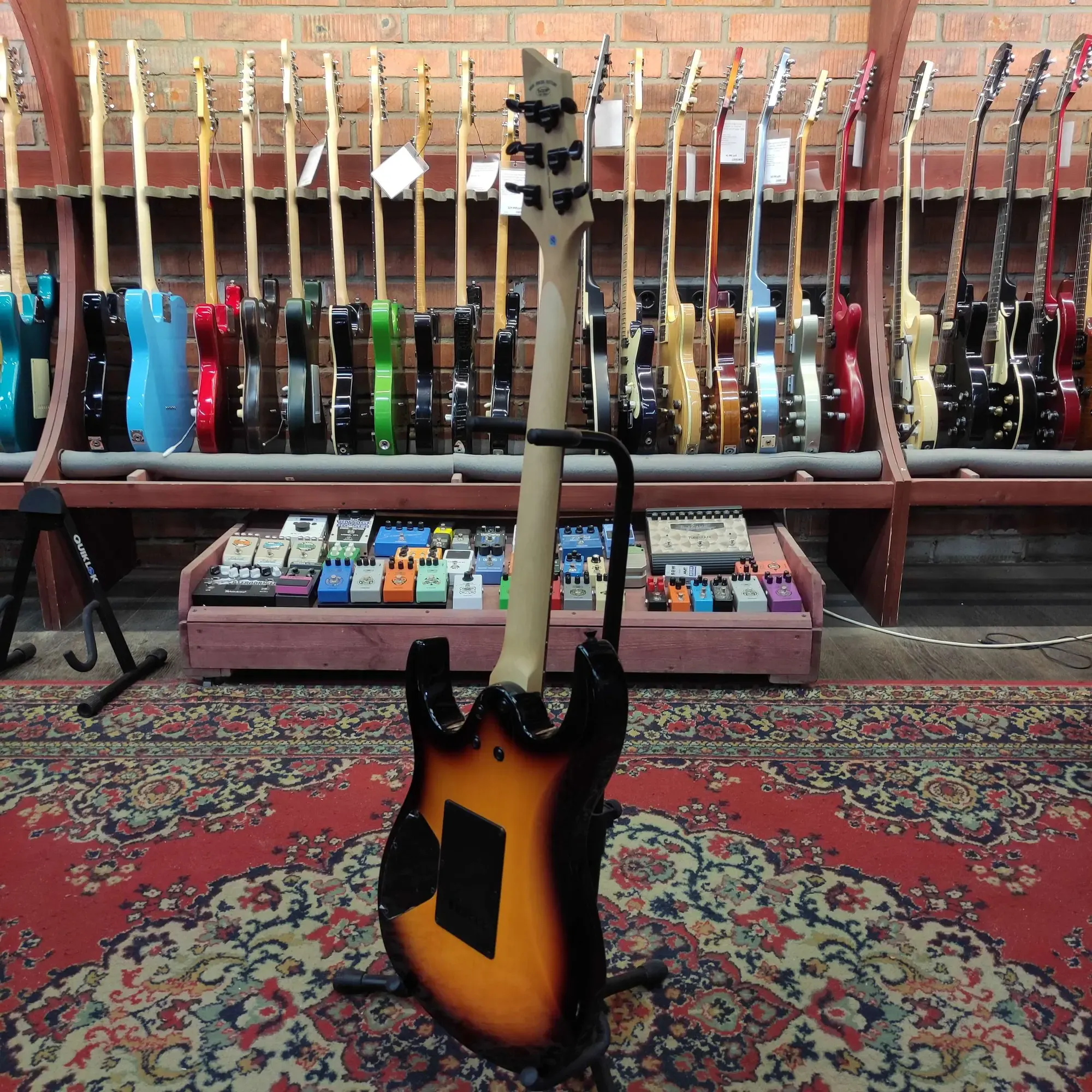 Изображение №11