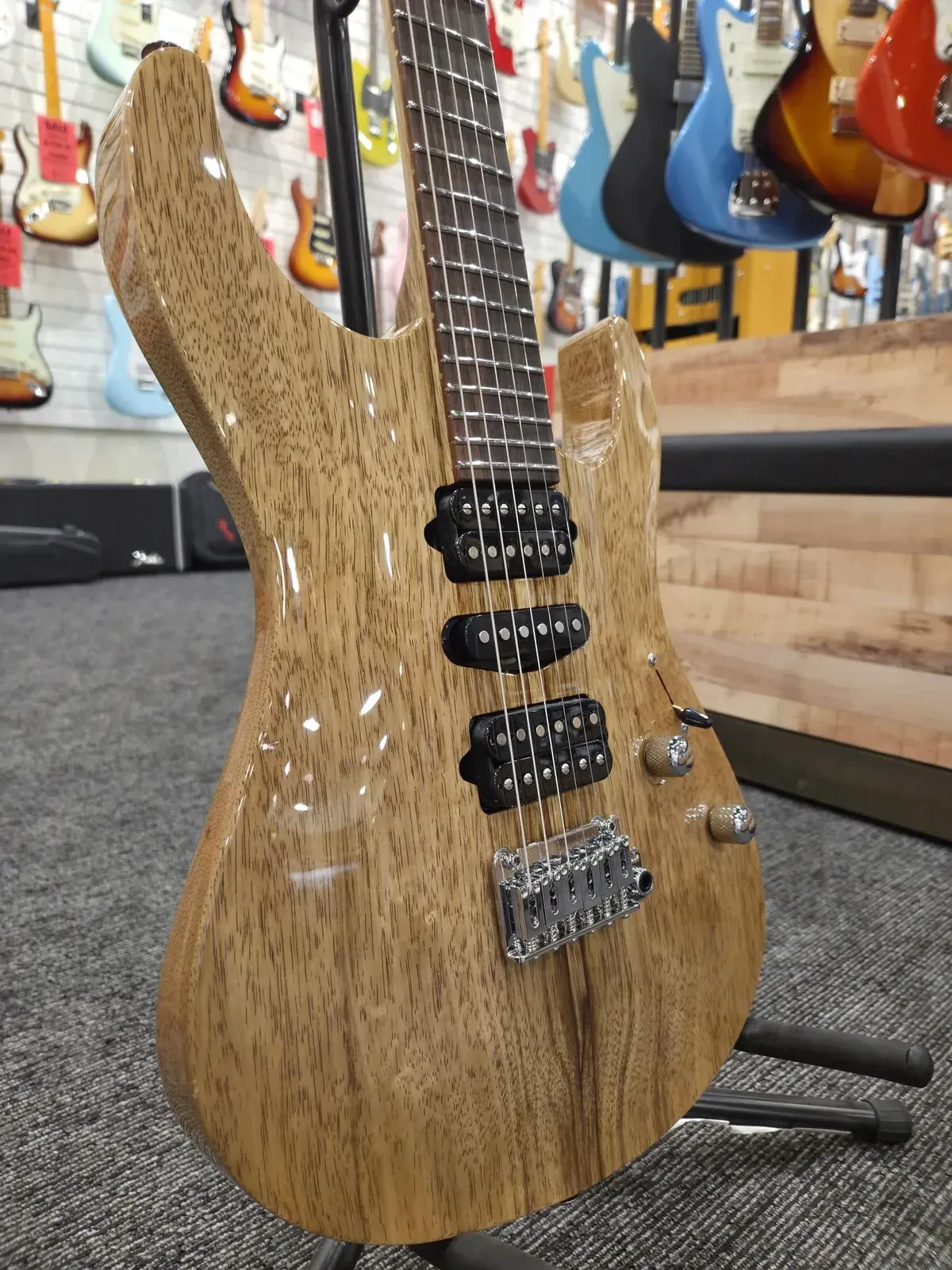 Изображение №4