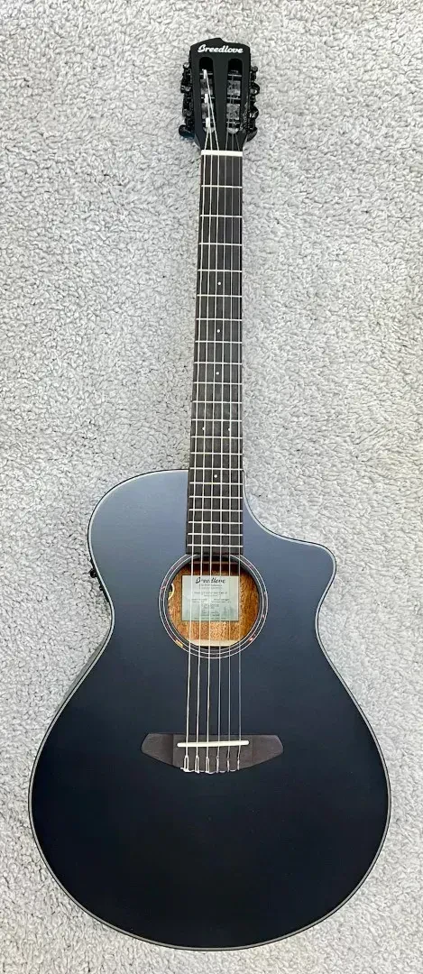 Breedlove Discovery S Concert CE Nylon Acoustic-electric Guitar - Satin Black