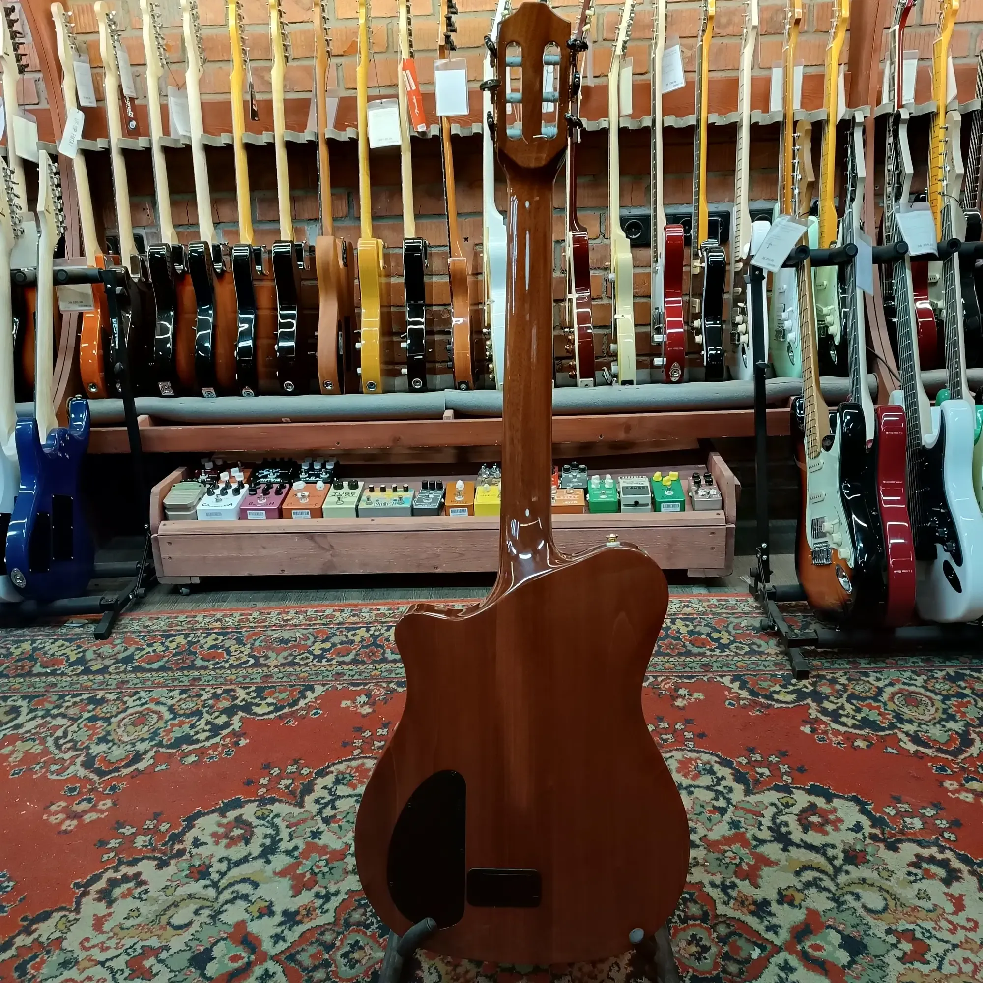 Изображение №5