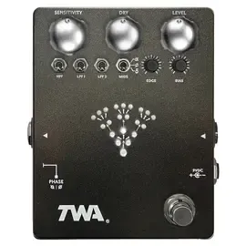 Педаль эффектов для электрогитары TWA Krytical Mass Reactive Octave Fuzz