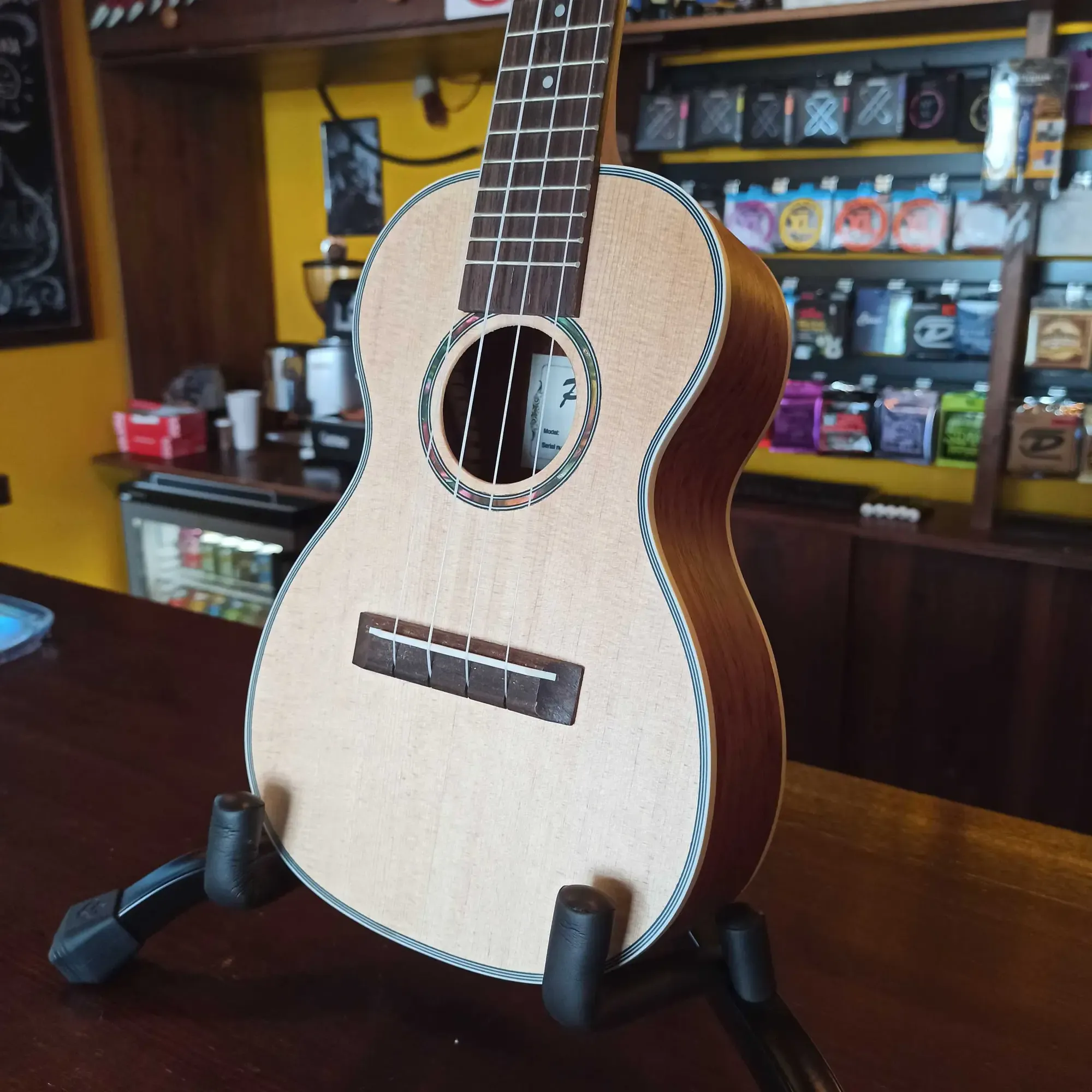 Изображение №6