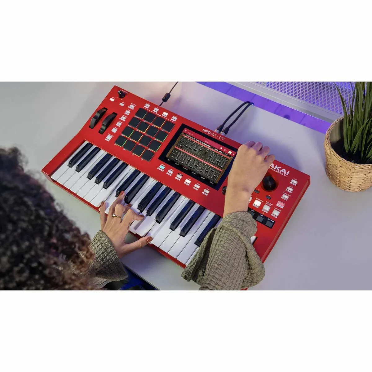 Изображение №12