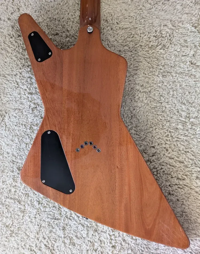 Изображение №6