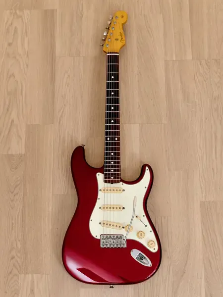 Электрогитара Fender Stratocaster '62 Vintage Reissue ST62 Candy Apple Red w/gigbag Japan 2011