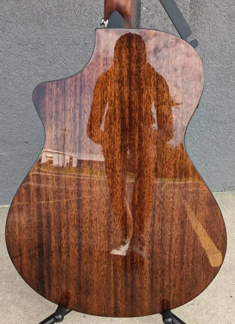 Изображение №6