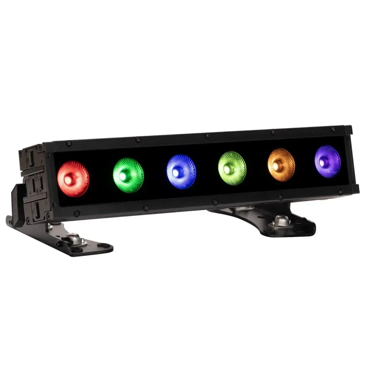 Светодиодный прибор Elation Professional SIX+ BAR S