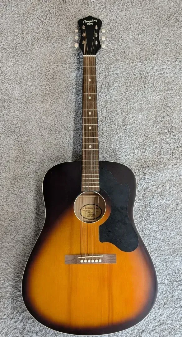 Recording King RDS-9-TS Dirty 30's Series 9 Dreadnought Acoustic Guitar -B stock