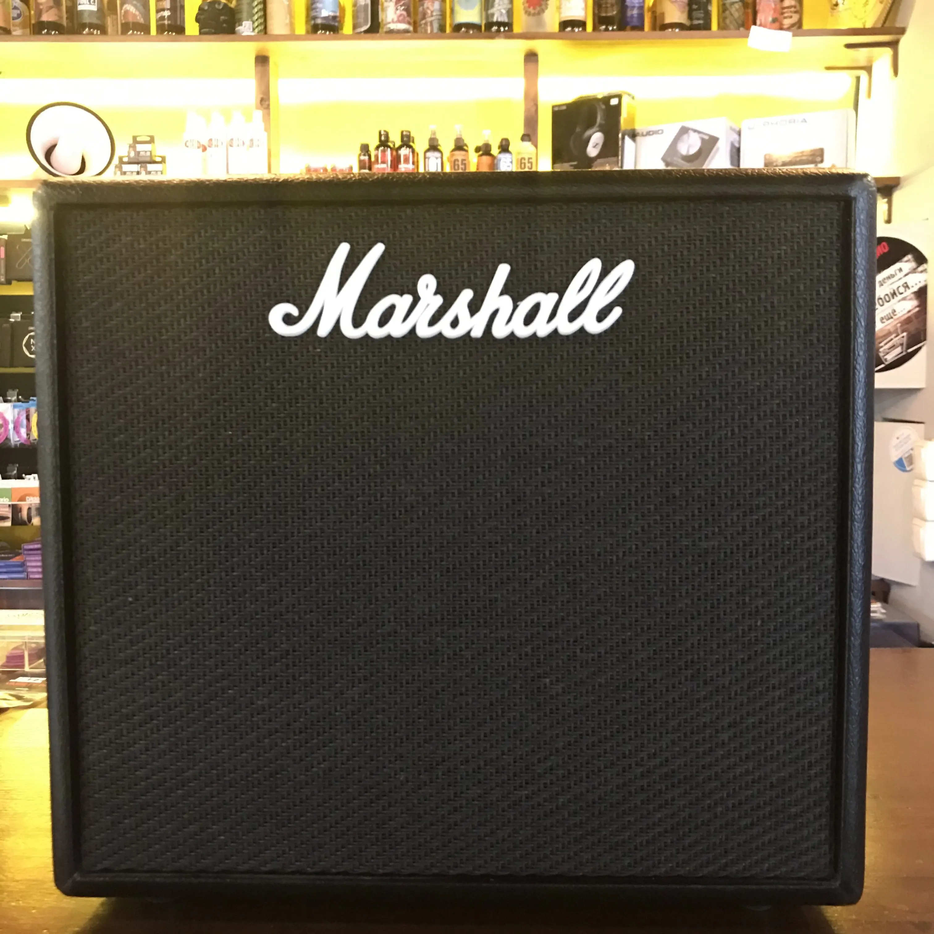 Комбоусилитель для электрогитары Marshall code 25