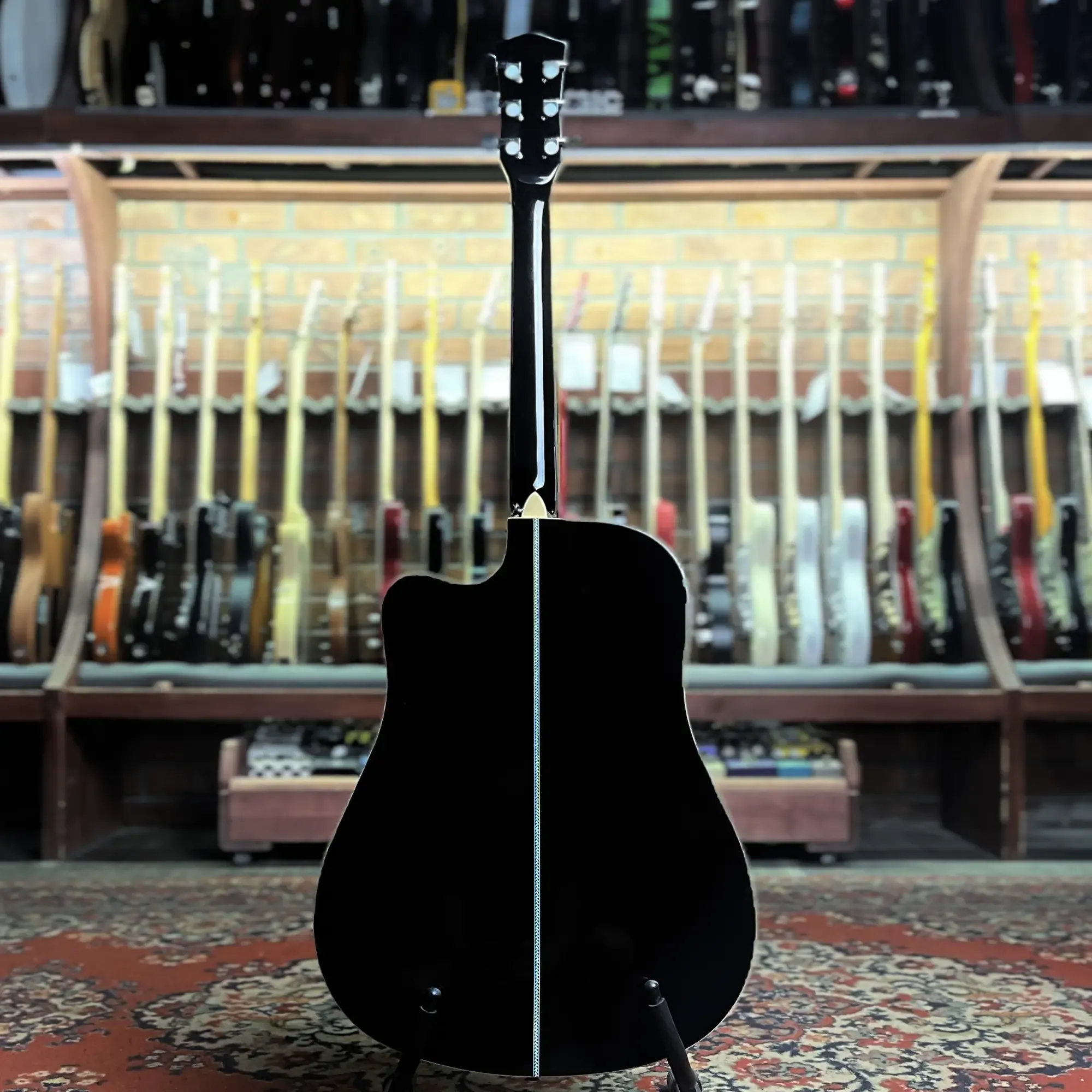 Изображение №6